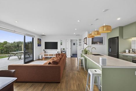 Photo of property in 428 Coast Road, Warea, New Plymouth, 4381