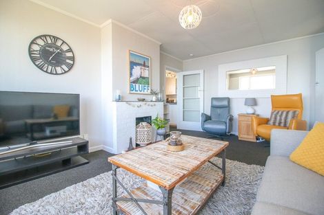 Photo of property in 82 Marine Parade, Bluff, 9814