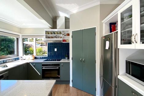 Photo of property in 1 Ruamoana Place, Omokoroa, 3114