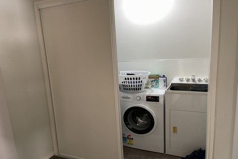 Photo of property in 2/5 Pitt Place, St Albans, Christchurch, 8014