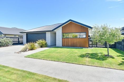 Photo of property in 9 Te Whariki Street, Marshland, Christchurch, 8083