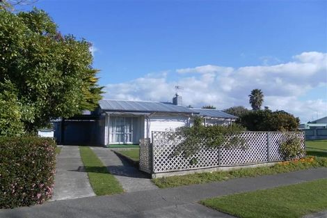 Photo of property in 49 Tait Drive, Greenmeadows, Napier, 4112