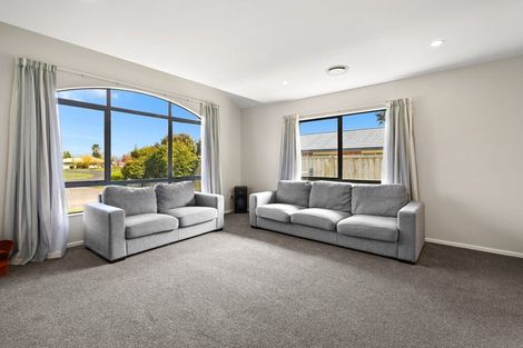 Photo of property in 53 Spinnaker Drive, Flagstaff, Hamilton, 3210