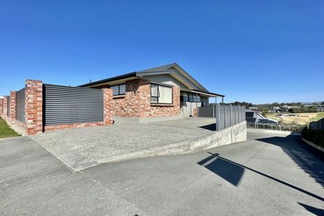 Photo of property in 35 Glenview Terrace, Highfield, Timaru, 7910