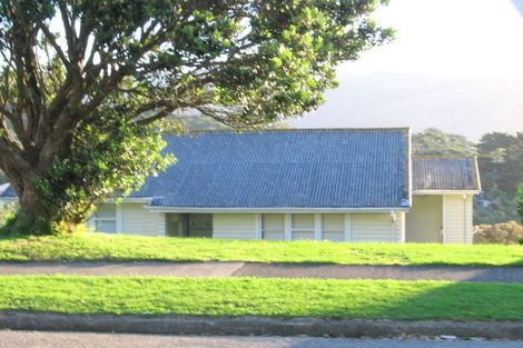 Photo of property in 22 Northumberland Street, Cannons Creek, Porirua, 5024