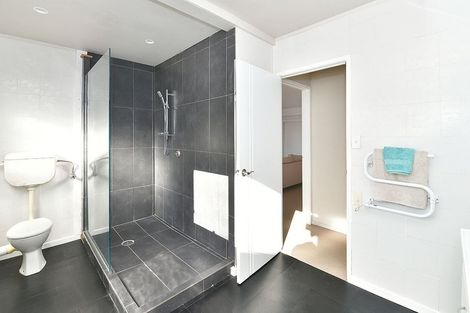 Photo of property in 3 Elgin Place, Red Beach, 0932