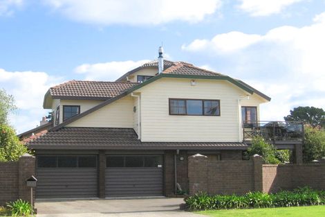 Photo of property in 212a Oceanbeach Road, Mount Maunganui, 3116