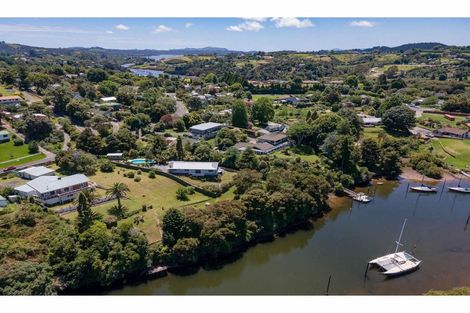 Photo of property in 31 Kemp Road, Kerikeri, 0230
