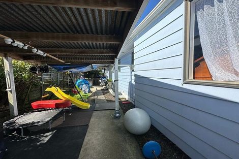 Photo of property in 226 Mahia Road, Weymouth, Auckland, 2103