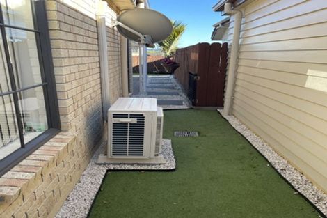 Photo of property in 28 Espalier Drive, Henderson, Auckland, 0612