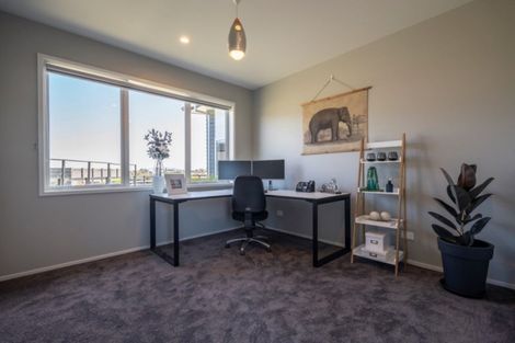 Photo of property in 14 Baxter Michael Crescent, Cambridge, 3434