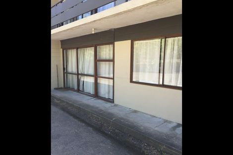 Photo of property in 2/12 Oakley Avenue, Claudelands, Hamilton, 3214