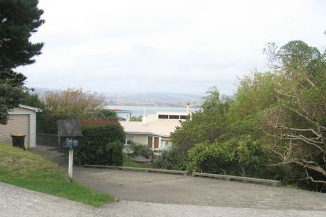 Photo of property in 36 Mana View Road, Paremata, Porirua, 5026