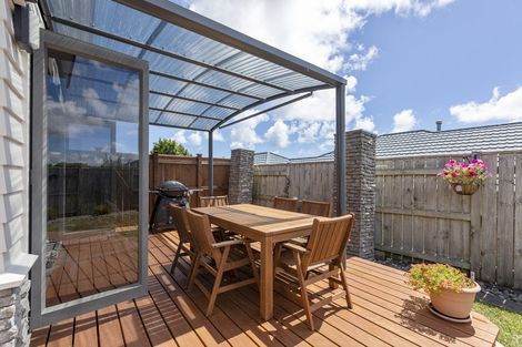 Photo of property in 48 Karamea Street, Whalers Gate, New Plymouth, 4310
