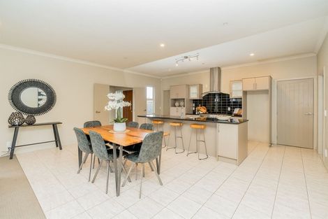 Photo of property in 21 Langdale Court, Huntington, Hamilton, 3210
