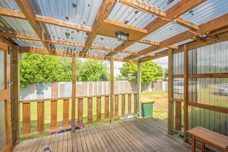 Photo of property in 12a Hokio Beach Road, Levin, 5510