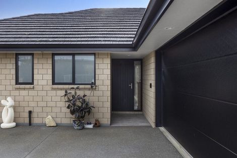 Photo of property in 10 Admiralty Place, Waikawa, Picton, 7220