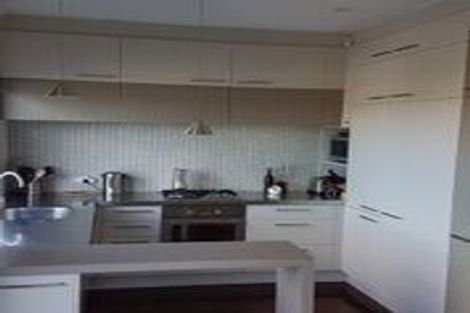 Photo of property in 22 Sunny Brae Crescent, Westmere, Auckland, 1022