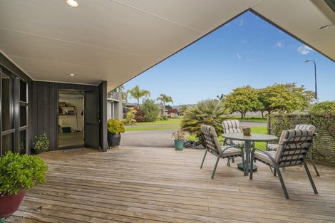 Photo of property in 24 Heritage Close, Whitianga, 3510