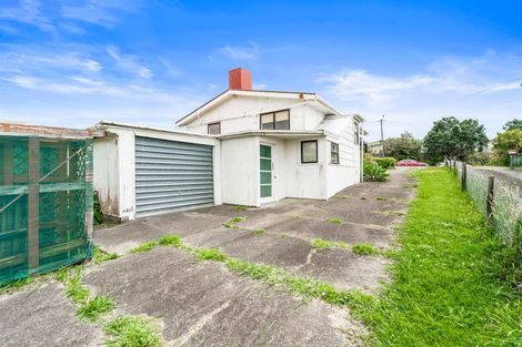 Photo of property in 15 Matai Road, Stanmore Bay, Whangaparaoa, 0932