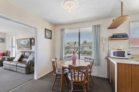 Photo of property in 1/23 Resolution Place, Bryndwr, Christchurch, 8053