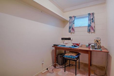 Photo of property in 3/2 Pierce Road, Milford, Auckland, 0620