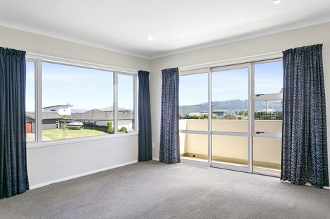 Photo of property in 14 Ernest Kemp Rise, Wharewaka, Taupo, 3330