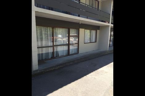 Photo of property in 2/12 Oakley Avenue, Claudelands, Hamilton, 3214