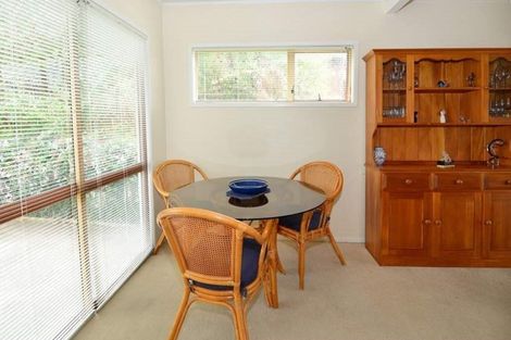 Photo of property in 51 Gledstane Road, Stanmore Bay, Whangaparaoa, 0932