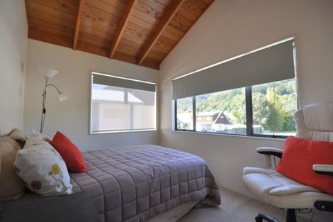 Photo of property in 6a Campbell Court, Pauanui, Hikuai, 3579