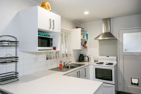 Photo of property in 3 Mason Avenue, Maraenui, Napier, 4110