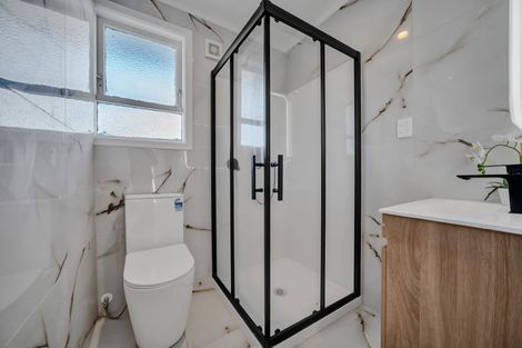 Photo of property in 97 Tidal Road, Mangere, Auckland, 2022