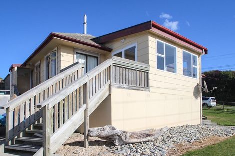 Photo of property in 15 Semple Street, Kakanui, Oamaru, 9495