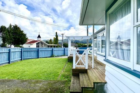 Photo of property in 15 Gordon Street, Avalon, Lower Hutt, 5011