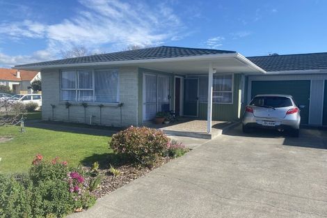 Photo of property in 209 Southland Road, Hastings, 4122