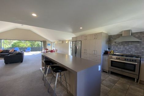 Photo of property in 10 Nautique Place, Waikawa, Picton, 7220