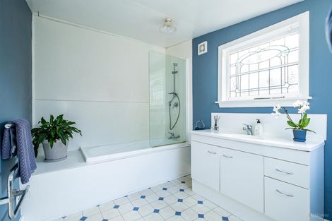 Photo of property in 243 Talbot Street, Geraldine, 7930