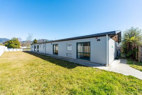 Photo of property in 44 Te Iwiheke Place, Turangi, 3334