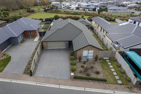 Photo of property in 10 Kilkivan Lane, Broomfield, Christchurch, 8042