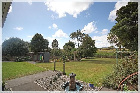 Photo of property in 54 Kawiu Road, Levin, 5510