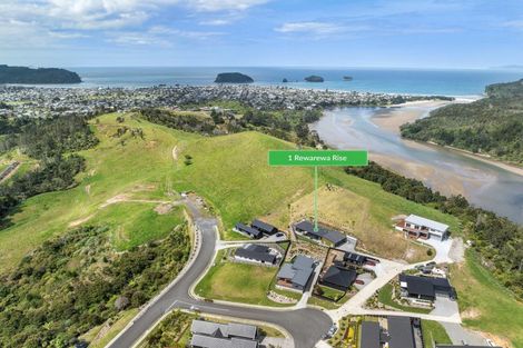 Photo of property in 1 Rewarewa Rise, Whangamata, 3691