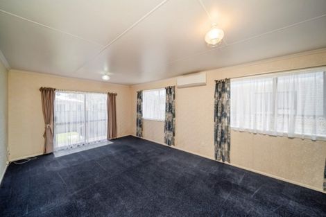 Photo of property in 19 Karamu Street, Strandon, New Plymouth, 4312
