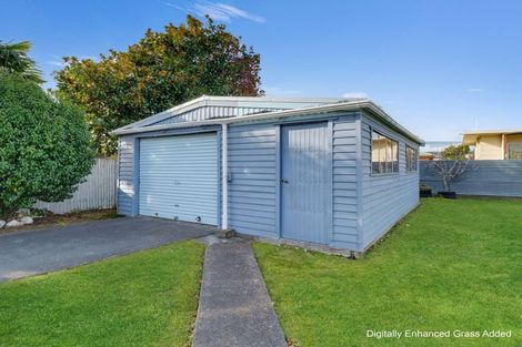 Photo of property in 3 Tyndall Street, Palmerston North, 4414
