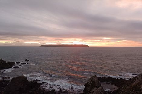 Photo of property in 48 Whanake Street, Titahi Bay, Porirua, 5022