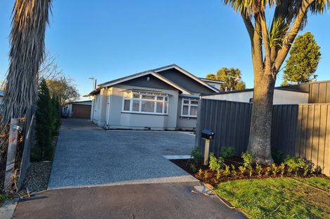Photo of property in 11 Dallas Street, Riccarton, Christchurch, 8041
