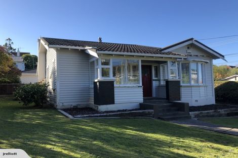Photo of property in 72 Great North Road, Saint Johns Hill, Whanganui, 4500