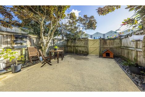 Photo of property in 5j Dryden Place, Mount Wellington, Auckland, 1051