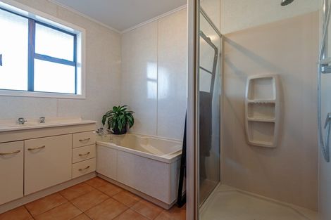 Photo of property in 12a Russell Street, Feilding, 4702