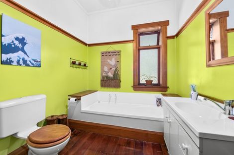 Photo of property in 361 Main Road North, Brown Owl, Upper Hutt, 5018