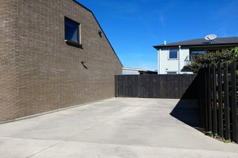 Photo of property in 2/20 Dickens Street, Addington, Christchurch, 8024